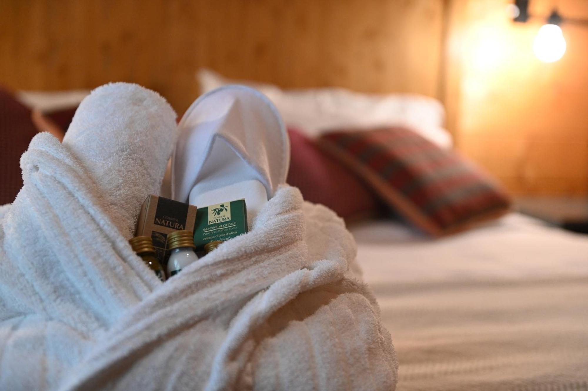 Il Ciocco Hotels Barga Szoba fotó